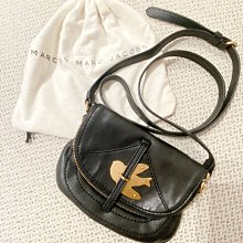 MARC BY MARCJACOBS 小羊皮 基本款實用黑色斜背包 價格比較,價格查詢,歷史價格詳細信息