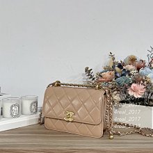 ［4real］Moncler Genius 1952限量款羽絨外套 歷史價格詳細信息