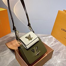 免運【一品香包】新款花村上隆限定薇薇安女包 手提包單肩包斜背包 專櫃同步 配折叠礼盒 歷史價格詳細信息