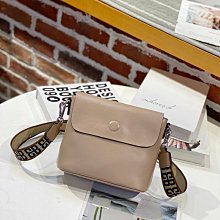 百搭皮包頭層牛皮編織工藝雙面設計單肩斜挎女包半圓包輕奢流蘇包 歷史價格詳細信息