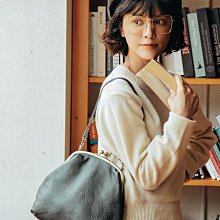 [牛皮] 2色 復古優雅感法式浪漫絲絨真皮小方包 單肩斜背細膩皮革女包 黑色 正韓質感 SISTERXOXO KOREA 歷史價格詳細信息