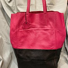 【七彩魚】DIANA JANES  粉桃紅色真皮手提包  上下兩層 雙提帶側背 長背帶  展示品  無使用 歷史價格詳細信息