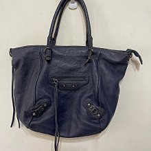 「 二手包 」 真皮掀蓋斜背包（黑）260 歷史價格詳細信息