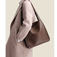 水桶包真皮女包包大容量托特2024新款潮小眾設計高級感單肩斜挎包-zero潮流屋 歷史價格詳細信息