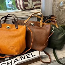 蘋果樹2館 韓國進口。真皮多夾層斜背包 牛皮 歷史價格詳細信息