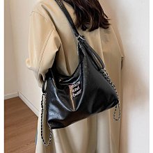 韓版百搭亮時尚面單肩包女小眾設計包包2023新款手提包橫款斜跨包 歷史價格詳細信息
