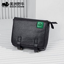 熱賣新疆郵到家透明機甲充電寶20000容量自帶線手機使用型移動電源 歷史價格詳細信息