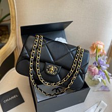 外貿新款原單草編 Dior菜籃子包 手提包單肩包 時髦單品 爆火的菜籃子『魅足時尚』 歷史價格詳細信息