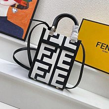 2023新款迪迦奧曼積木拼裝賽羅機甲人兒童玩具男孩新年其他白盒 歷史價格詳細信息