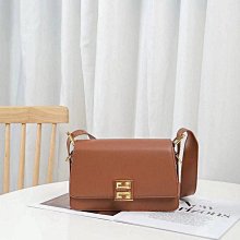 GIVENCHY 粒面山羊皮 Pandora 斜背包(Mini)(黑色) BB05253013 001 廠商直送 歷史價格詳細信息
