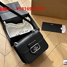 COACH豆沙綠浮雕C Logo全皮方型小款斜背男包 歷史價格詳細信息