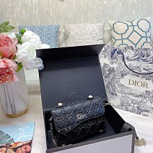 Dior迪奧新款羊毛盆帽，卷邊設計，頭圍57cm 歷史價格詳細信息