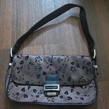 【手拿包】全新 動物圖騰 布包 手作包 手拿包 (約23*25公分) 歷史價格詳細信息