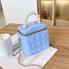 水桶包 斜挎包 可手提 女生束口包 大容量單肩包 女生側背包 女包洋氣百搭單肩包包 新款潮簡約小包秋冬休閒包-愛包 歷史價格詳細信息