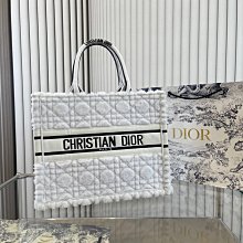 【一品香包】新款托特包 手提包單肩包斜背包 購物包 洋氣包包 強烈推薦 原版皮 配禮盒 歷史價格詳細信息