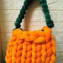 ￼「成品」小小兵魚口包冰島超粗毛線包 編織包 DIY手工包 自製包 手作包 手工自製 手拎包 手編包 歷史價格詳細信息