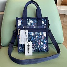 ????歐夏蕾媽貓屋????日本2020秋冬新款colors毛絨絨凱莉貓化妝包、手拿包（售完，預購中） 歷史價格詳細信息