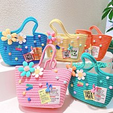 ROGI 澎澎八瓣花撞色格編織長方型手提包/購物袋-0607預購 歷史價格詳細信息