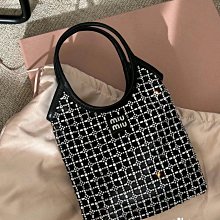 『瑤瑤代購』Miumiu小方包 最新款 頂級貨 原單大牌 時尚百搭Hobo腋下包真皮麻將包單肩斜挎包潮包42HJ441 歷史價格詳細信息