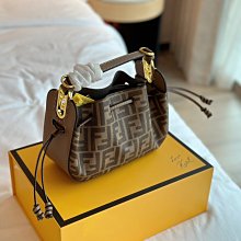 Jisoo代購 CHANEL新款輕便帆布休閒鞋 厚底女款小白鞋 春秋高品質板鞋 歷史價格詳細信息