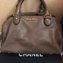 【MIU MIU】小羊皮 小牛皮 黑色 焦糖色 棕色 多功能  短夾 錢包(多款任選) 歷史價格詳細信息