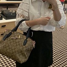 【COACH】新款金屬馬車LOGO PVC中夾(墨綠卡其) 歷史價格詳細信息
