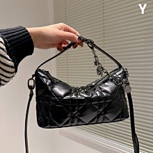 Jisoo代購 牛仔佈高端品質女式斜挎包 翻蓋時尚新款單肩包 百搭經典發財包 歷史價格詳細信息