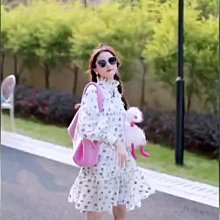 【宅小妹】單肩USB斜肩背包(時尚｜方便｜斜肩｜背包｜防盜扣｜學生｜上班族｜外出｜收納｜實用) 歷史價格詳細信息