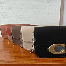 2024新款C家新款Luna月牙包 CC440復古簡約的月牙包型時尚感拉滿熱銷 明星大牌同款 歷史價格詳細信息