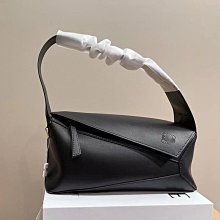 熱銷新款 LOEW*  經典標誌鏤空胸針  簡約大氣 優雅不凡明星大牌同款首飾潮品妖精 歷史價格詳細信息