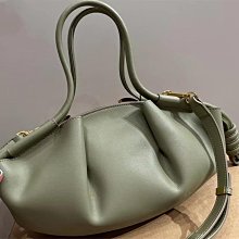 熱銷新款 LOEW*  經典標誌鏤空胸針  簡約大氣 優雅不凡明星大牌同款首飾潮品妖精 歷史價格詳細信息