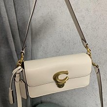 新款女包漆皮STUDIO BAGUETTE復古牛皮單肩斜挎包腋下法棍包 coach包大牌同款妖精 歷史價格詳細信息