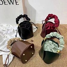 2024新款真皮女包羽毛包學院風簡約單肩斜挎手提包包熱銷 明星大牌同款包包 歷史價格詳細信息