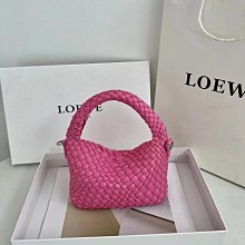 2024大容量單肩斜掛包街頭潮流水桶包清新壓花包 流行 歷史價格詳細信息