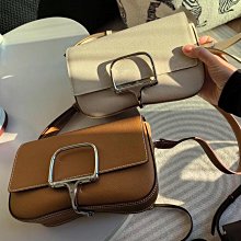 2024新款真皮百搭沙丁魚包編織包包女手提餃子包新款單肩斜挎包熱銷 明星大牌同款包包 歷史價格詳細信息