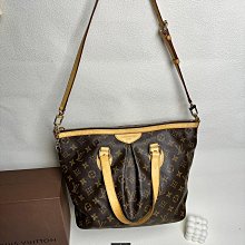 Lv老花羽絨服  碼數：s.m.l.xl.xxl 歷史價格詳細信息
