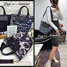 Joy'ce Amour ❤防潑水尼龍多拉鍊格層斜背包 ❤ 歷史價格詳細信息