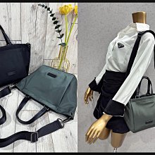 Joy'ce Amour ❤防潑水尼龍多拉鍊格層斜背包 ❤ 歷史價格詳細信息