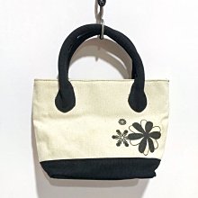 全新布面kangol行李箱，可以加大，密碼鎖，飛機輪，如照片，只能板橋江子翠捷運站五號出口自取，限量特價28吋1680元 歷史價格詳細信息