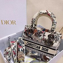七七家二手 Dior 迪奧 戴妃包 Lady D-Lite 手袋 蝴蝶刺繡 戴妃包 手提包 斜挎包M0565 歷史價格詳細信息
