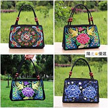 民俗風雙層側背包~酒帶布製共是六層布保證是耐用又好用的布包    寬:15公分高:19公分 大小尺寸可訂製 歷史價格詳細信息