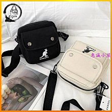 時尚女包潮流帆布女士包包秋新單肩斜跨小包拼接迷你腰包 新台幣：368元 歷史價格詳細信息