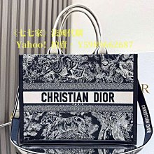 七七家二手 Dior 迪奧 戴妃包 Lady D-Lite 手袋 蝴蝶刺繡 戴妃包 手提包 斜挎包M0565 歷史價格詳細信息