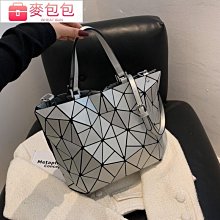 網紅同款女包 韓系女版斜背包 時尚幾何菱格手提包 不規則摺疊菱格女斜背包 大容量挎包-陽光優選 歷史價格詳細信息