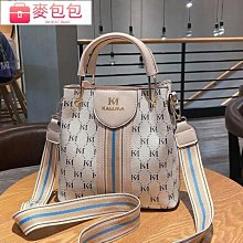 女生包包 水桶包 氣質女大容量2022新款潮個性抽繩通勤包 時尚潮流單肩斜挎包 斜背包 肩背包 歷史價格詳細信息