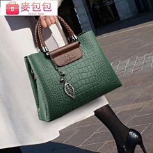 2022春夏季新款休閒斜挎運動包時尚防水牛津布圓筒包男女通用包潮 歷史價格詳細信息