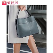 女包水桶包2022新款斜背包斜跨包網紅時尚鏈條包 流行 精品 歷史價格詳細信息