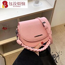 休閒出行小包包女 時尚休閒斜背包 大容量斜背包 耐磨牛津尼龍布包 韓版簡約小方包-陽光優選 歷史價格詳細信息