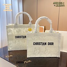 限量  新版 D-Link友訊 DGS-108 E1 金屬外殼 8埠 桌上型交換器  露天市集  全臺最大的網路購物市集 歷史價格詳細信息