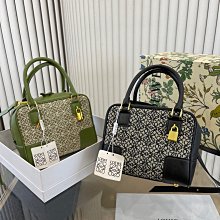 新款熱銷 LOEWE 復古牛仔購物袋 帆布側背包 條紋單肩包 30*28公分明星大牌同款服裝包包 歷史價格詳細信息